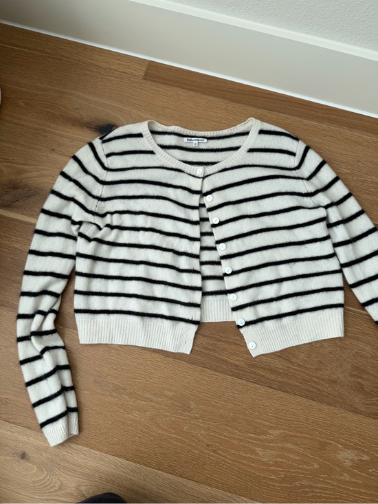Reformation Sweaters - Reformation cardigan